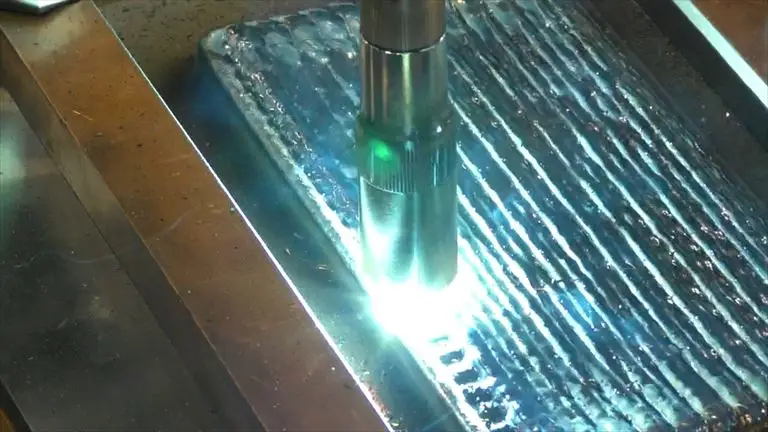 MIG・MAG溶接で利用可能な全ての材料にご対応いたします。
