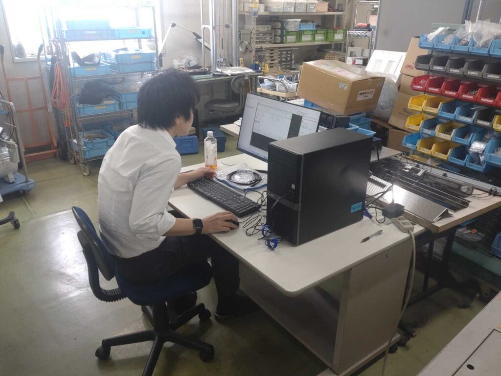 藤沢工場開設しました。3Dプリンターの運用にはソフトウェアのサポートが不可欠です。